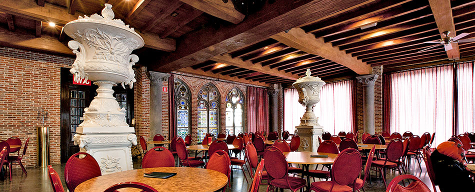 Canada-Poland-Tea-Room